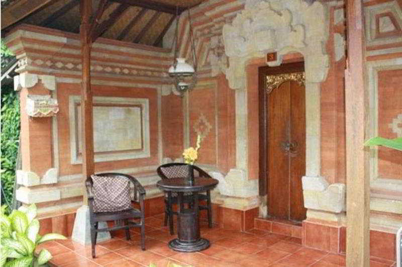 Warsa's Garden And Casa de hóspedes 3*
